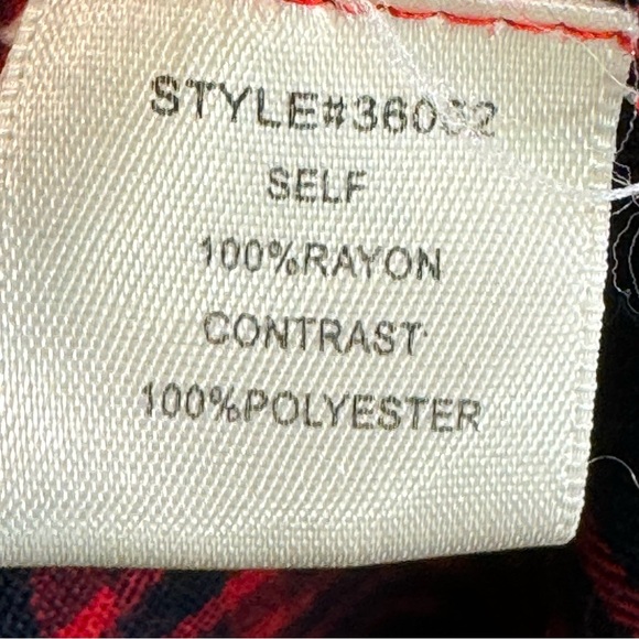 Skies Are Blue Maquire Elbow Patch Top - Medium - Picture 6 of 7